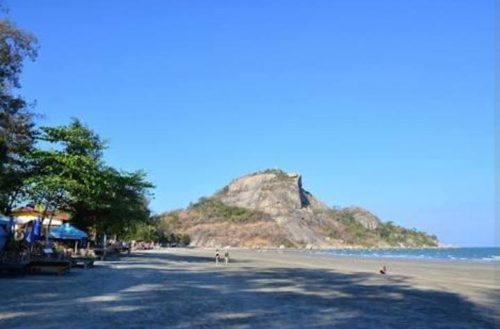 Sm Beach Side Place Hua Hin Extérieur photo